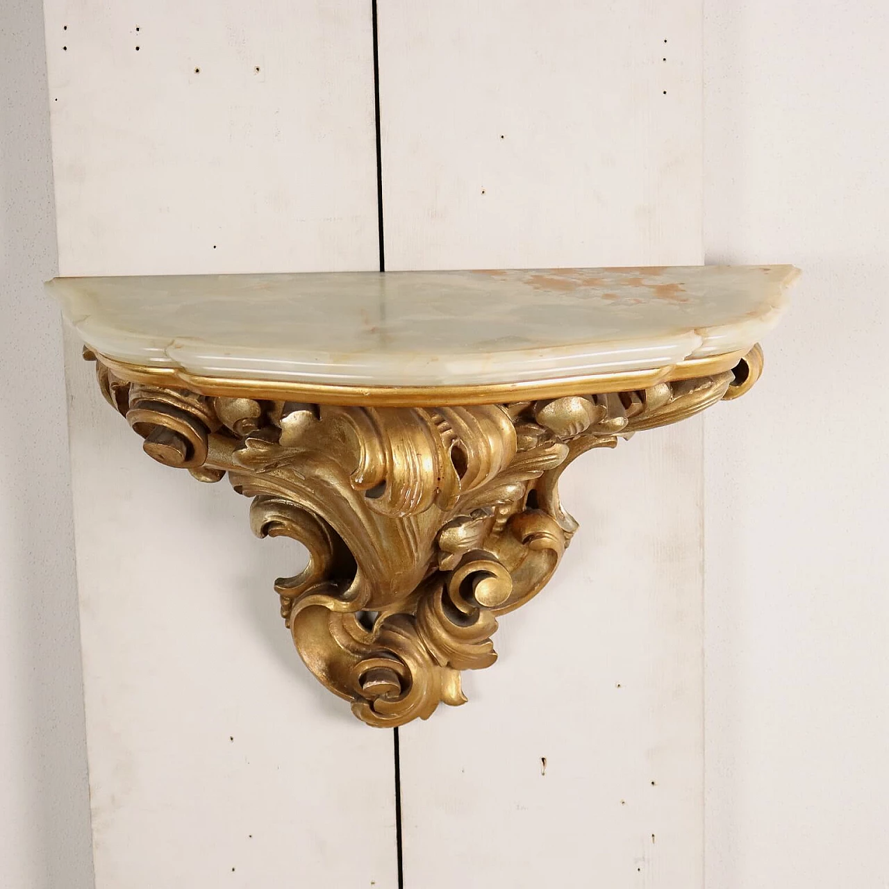 Carved and gilded wood wall console with onyx top 4