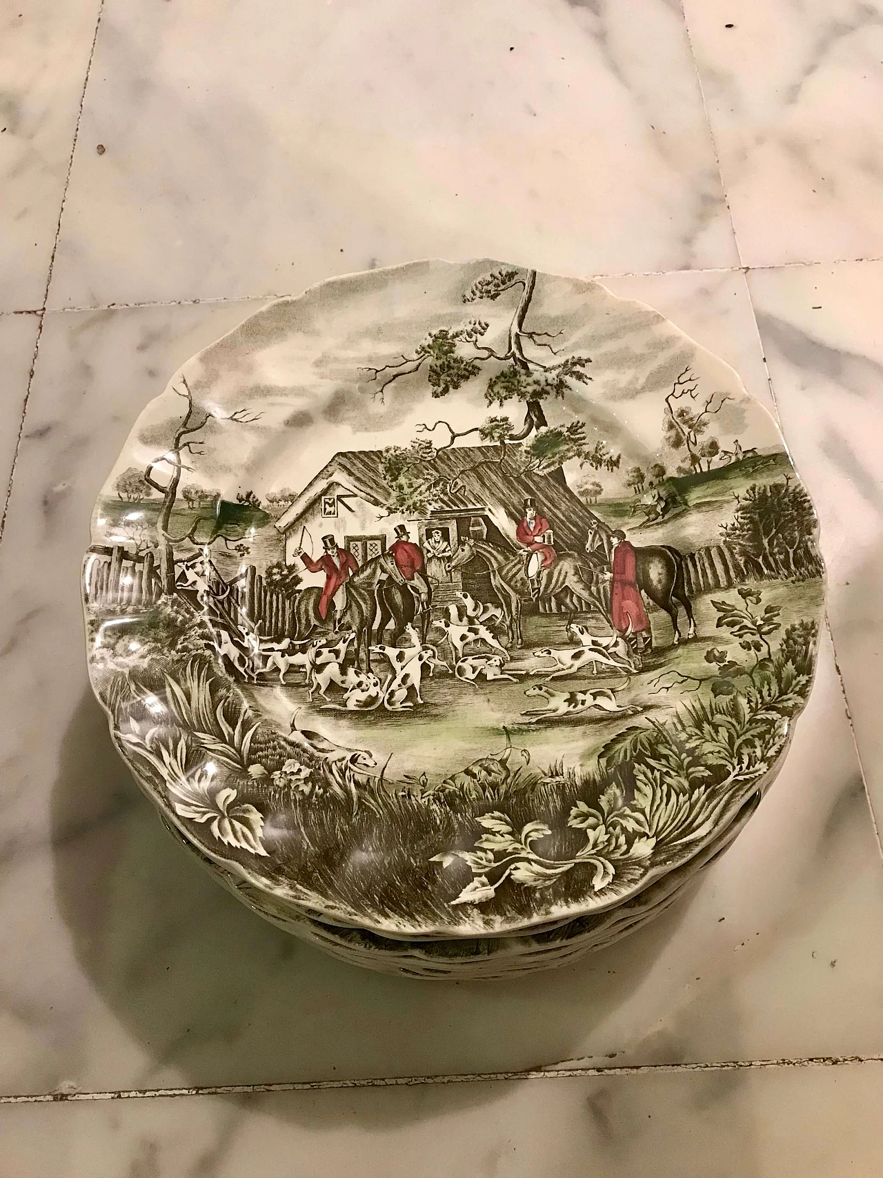 12 Piatti in ceramica inglese di Johnson Brothers Hanley Ltd, anni '40 1