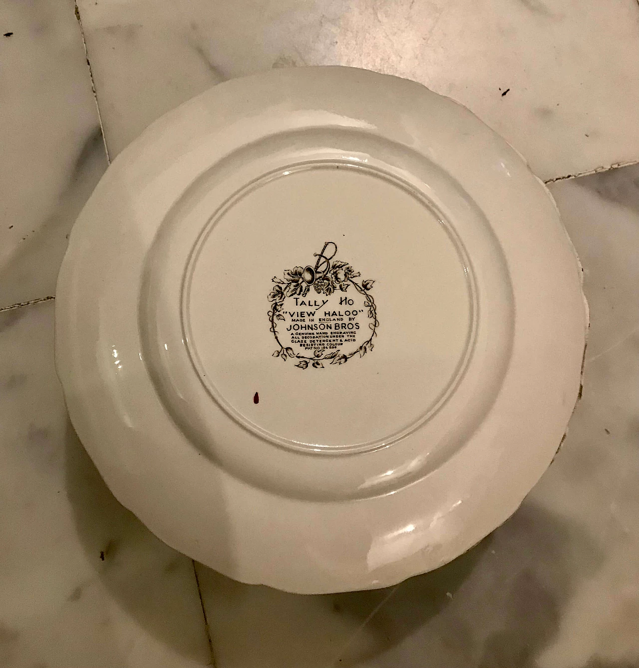 12 Piatti in ceramica inglese di Johnson Brothers Hanley Ltd, anni '40 7