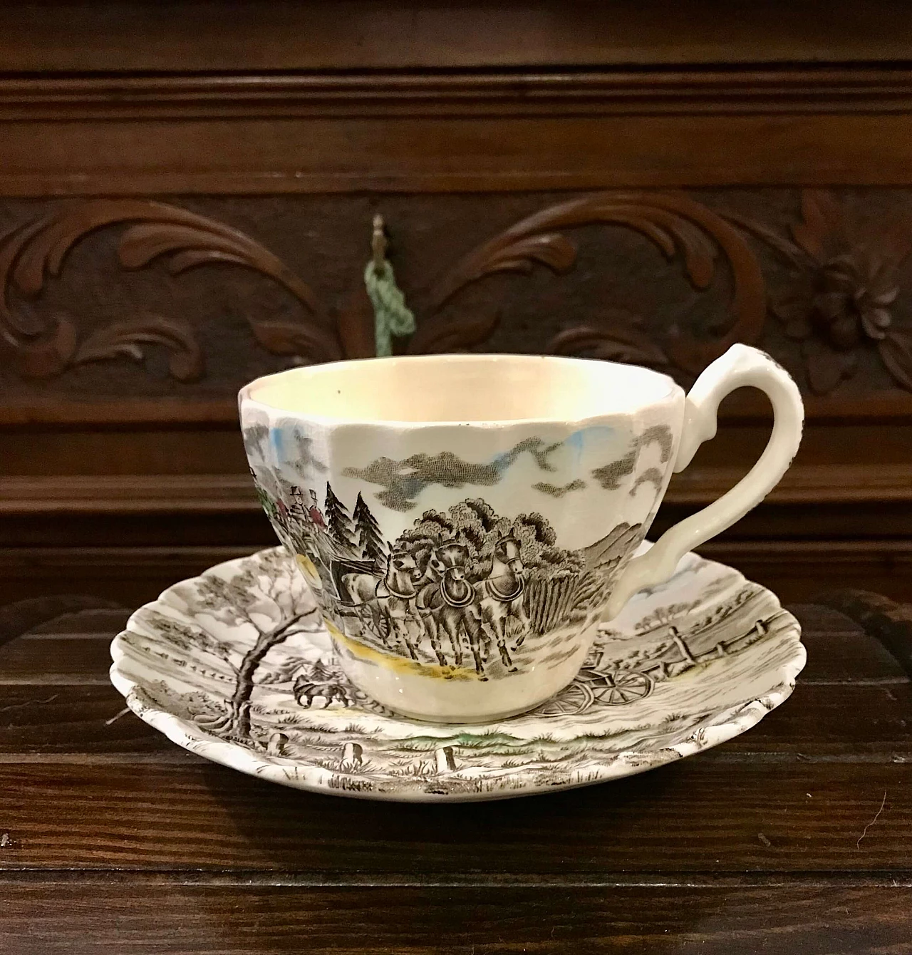 6 Tazze da tè con piattini di Myott Royal Mail, anni '50 2