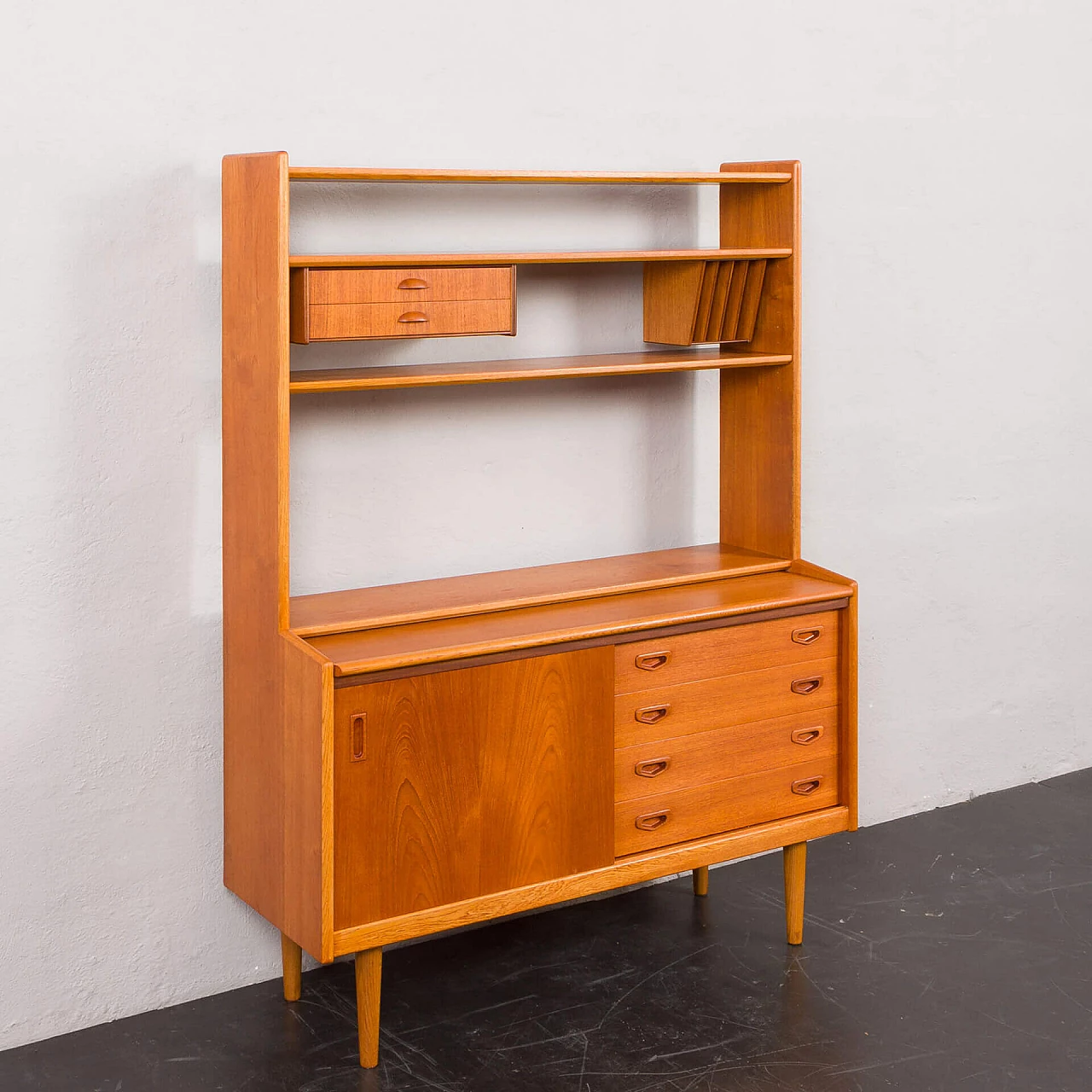 Libreria danese in teak con scrittoio estraibile, anni '60 23