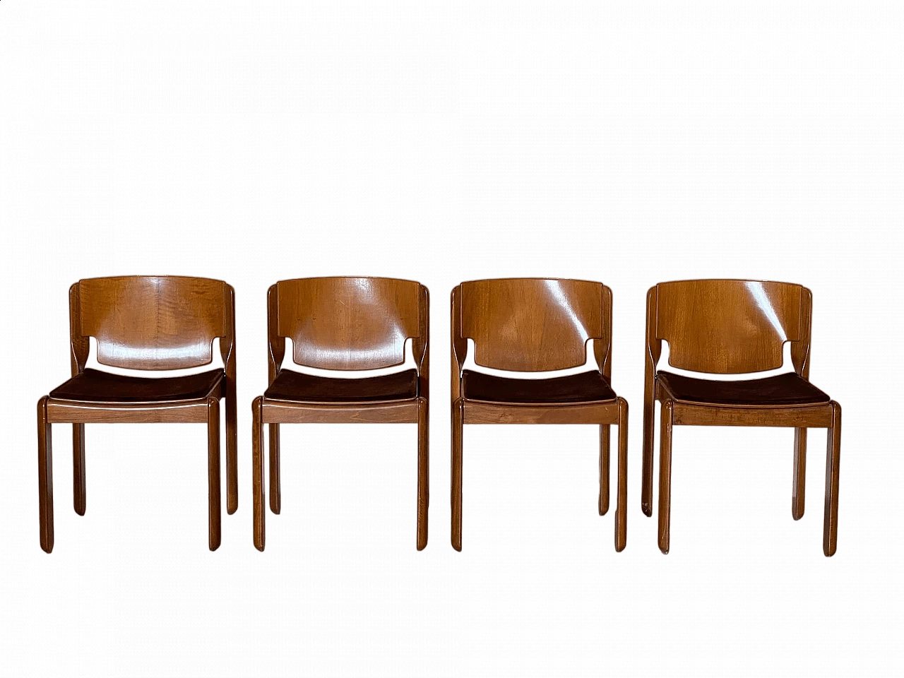4 Chairs 122 in walnut by Vico Magistretti for Cassina, 1960s 19