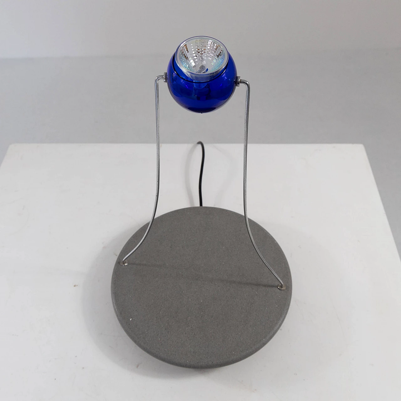 Table lamp Gemma by Skipper in metal and blue plexiglass, 1980s 3