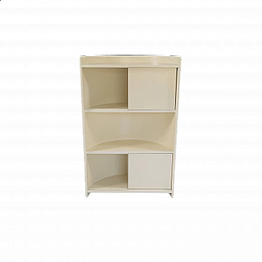 Credenza in legno laccato curvo con ante scorrevoli, anni '70