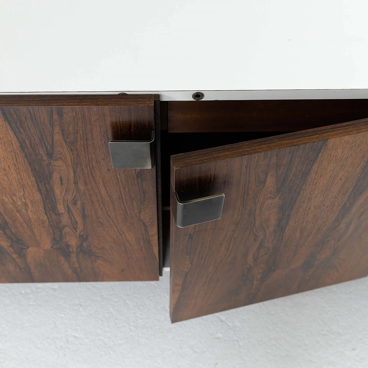 Credenza in palissandro e formica bianca, anni '70 6