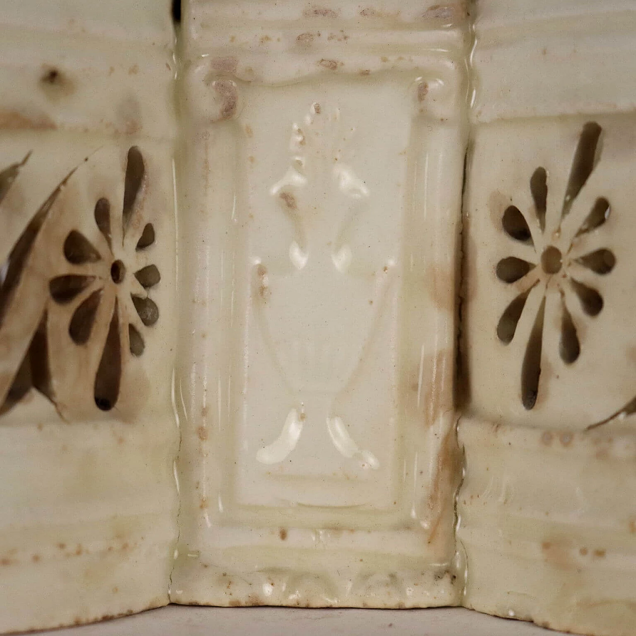 Earthenware oil cruet by Benucci and Latti, early 19th century 6