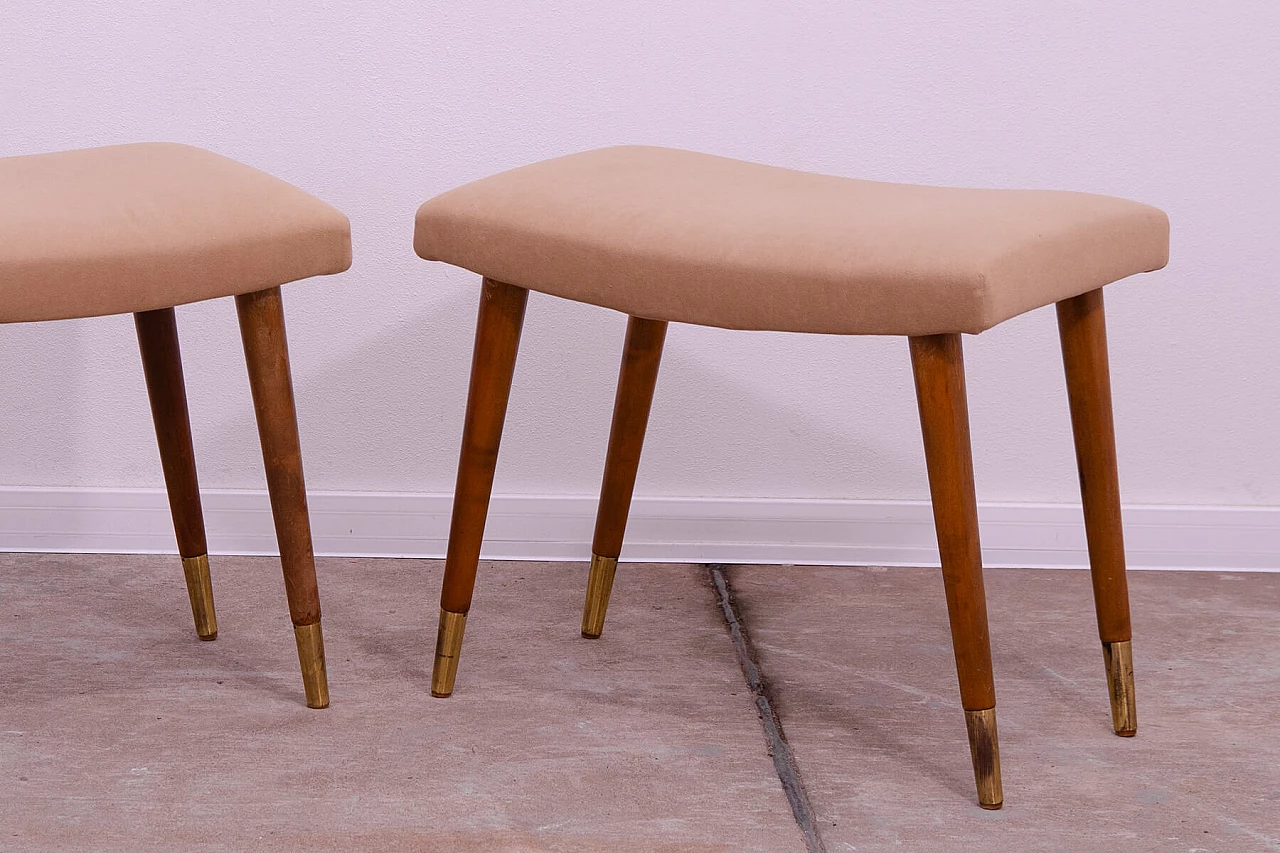 Pair of Scandinavian-style beech and fabric stools by Vyčítal and Sedláček, 1960s 4