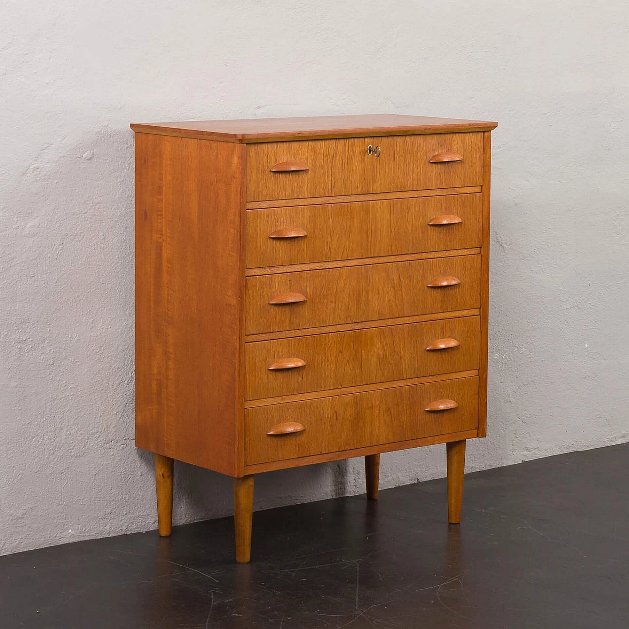 Danish teak chest of drawers with solid teak handles, 1960s 4