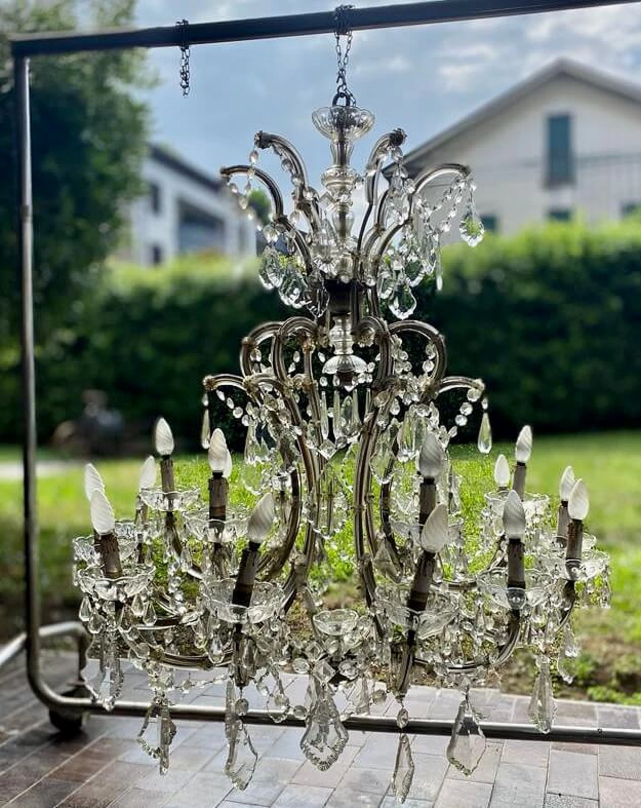 Nineteen-light glass chandelier, early 20th century 1