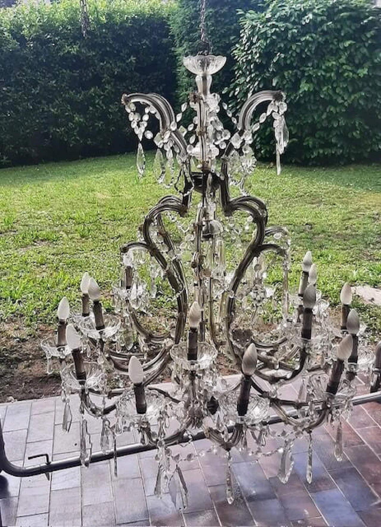 Nineteen-light glass chandelier, early 20th century 2