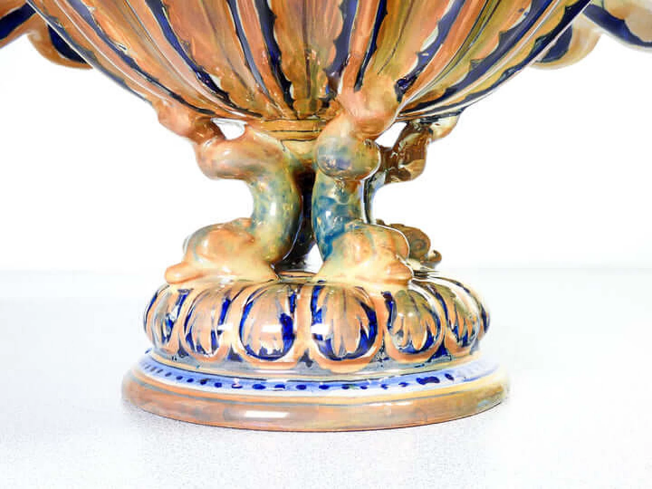 Majolica raised bowl by Ceramiche Luca della Robbia Gualdo Tadino 6
