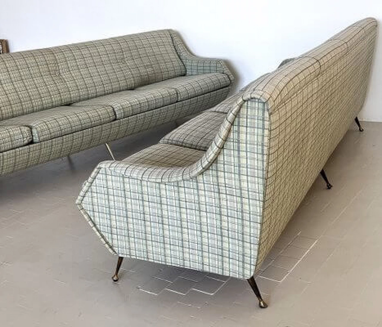 Four-seater fabric sofa with brass legs, 1950s 11