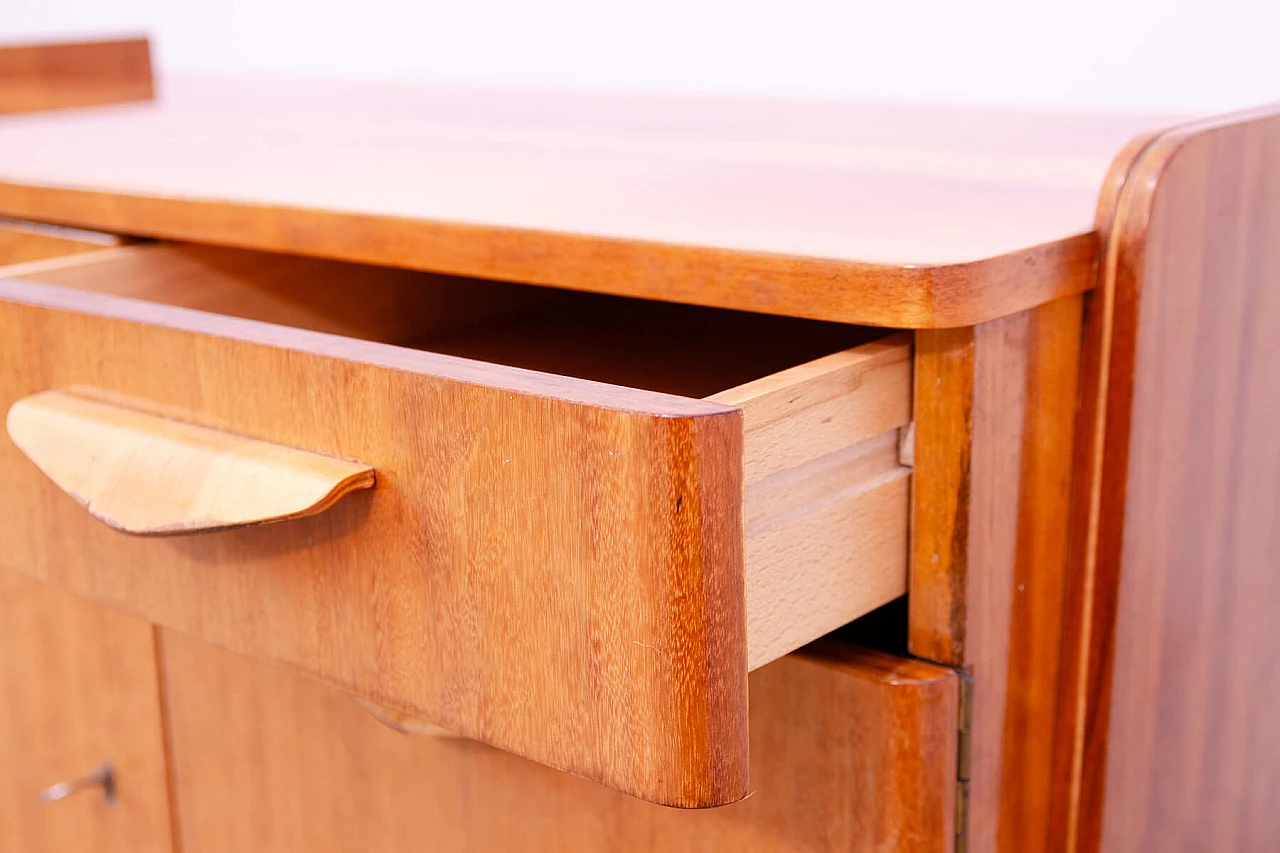 Credenza porta TV di František Jirák per Tatra Nábytok, anni '60 15