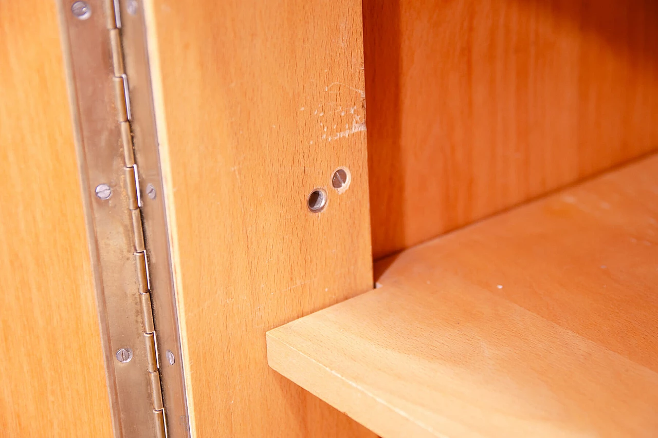 Credenza porta TV di František Jirák per Tatra Nábytok, anni '60 18