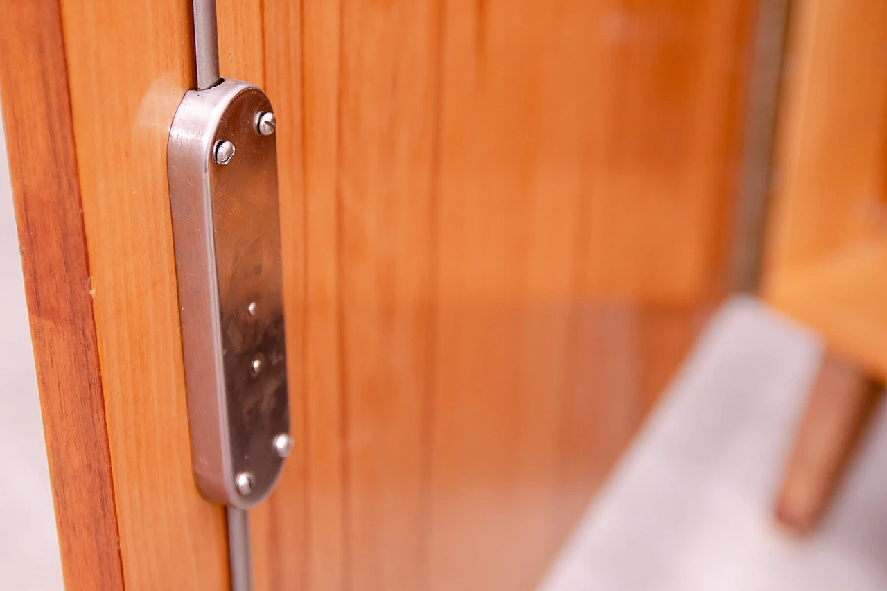 Credenza porta TV di František Jirák per Tatra Nábytok, anni '60 19