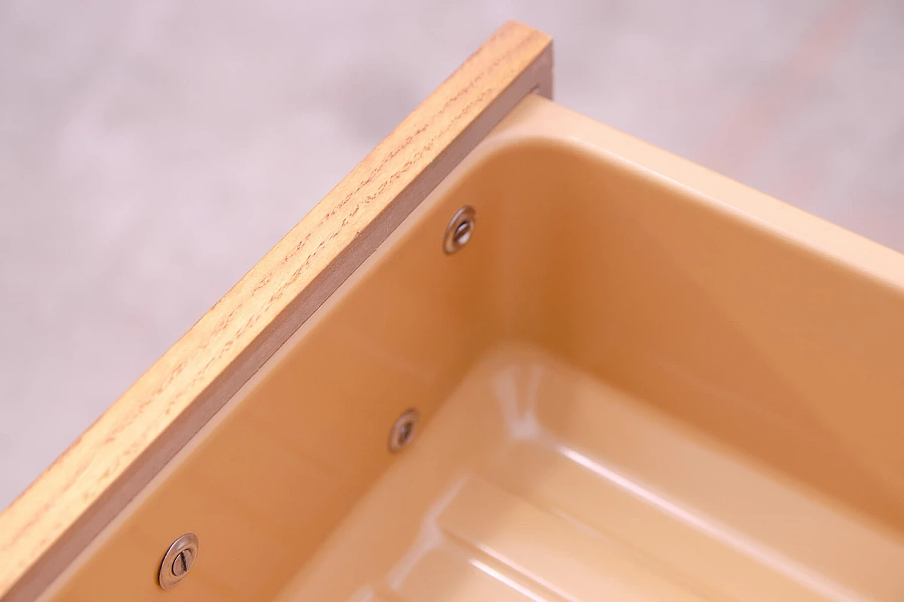 Cassettiera U-453 di Jiri Jiroutek per Interiér Praha, anni '60 12