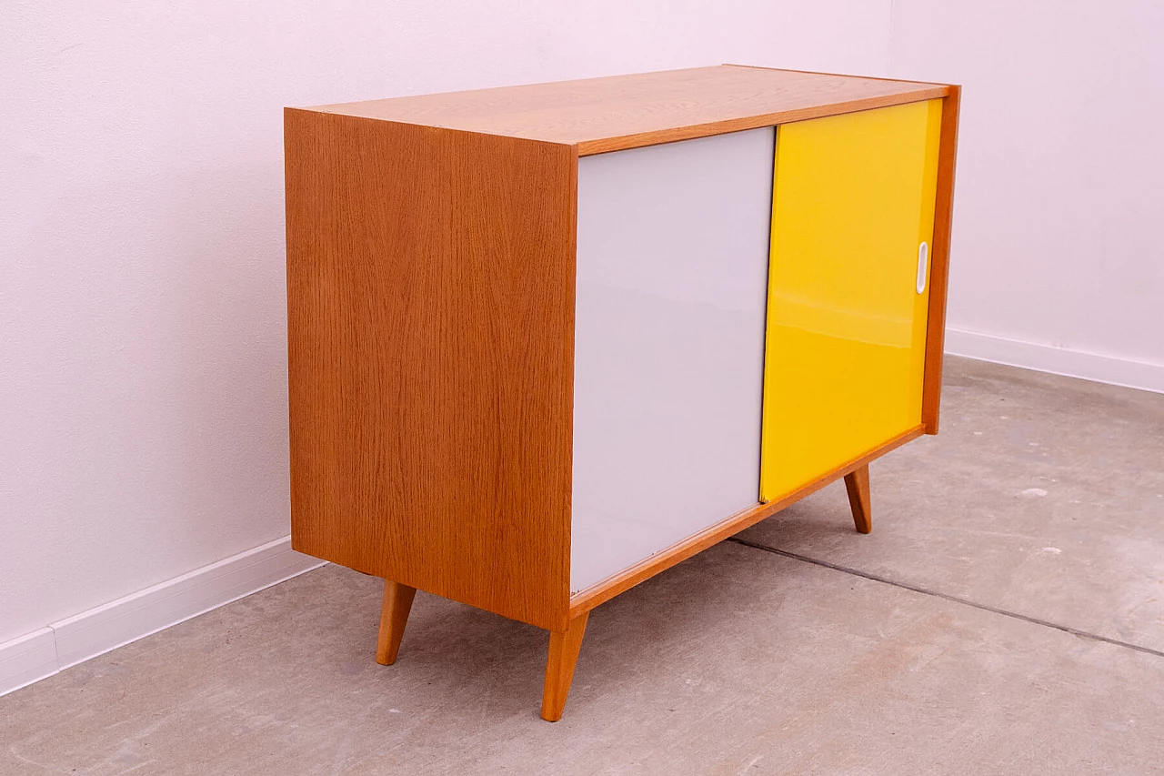 U-452 sideboard by Jiri Jiroutek for Interiér Praha, 1960s 3