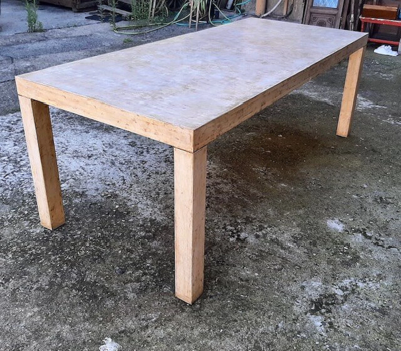 Tavolo in legno con finitura a gesso, anni '70 2