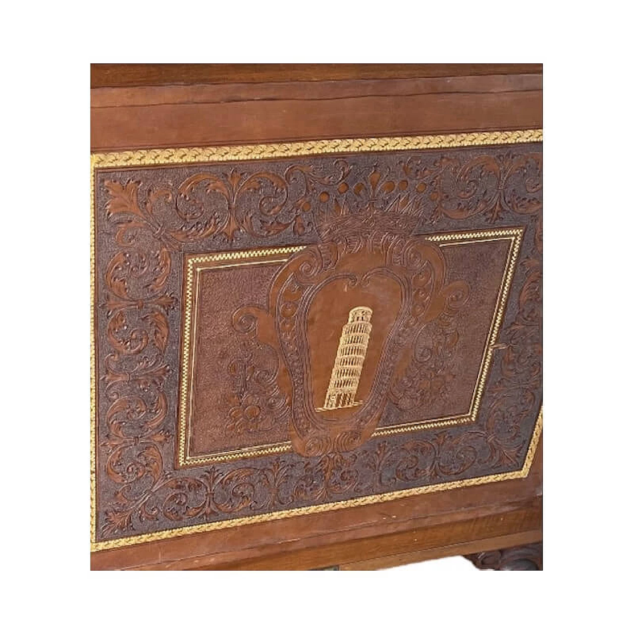 Walnut and leather magazine rack by Spicciani, late 19th century 4