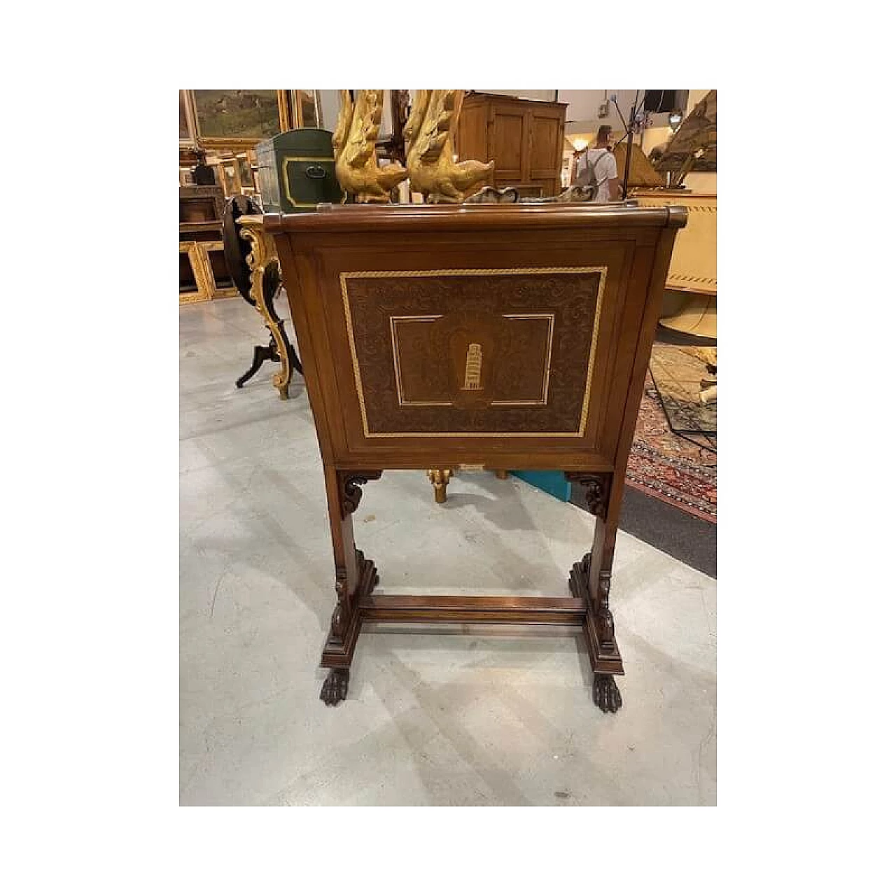 Walnut and leather magazine rack by Spicciani, late 19th century 7