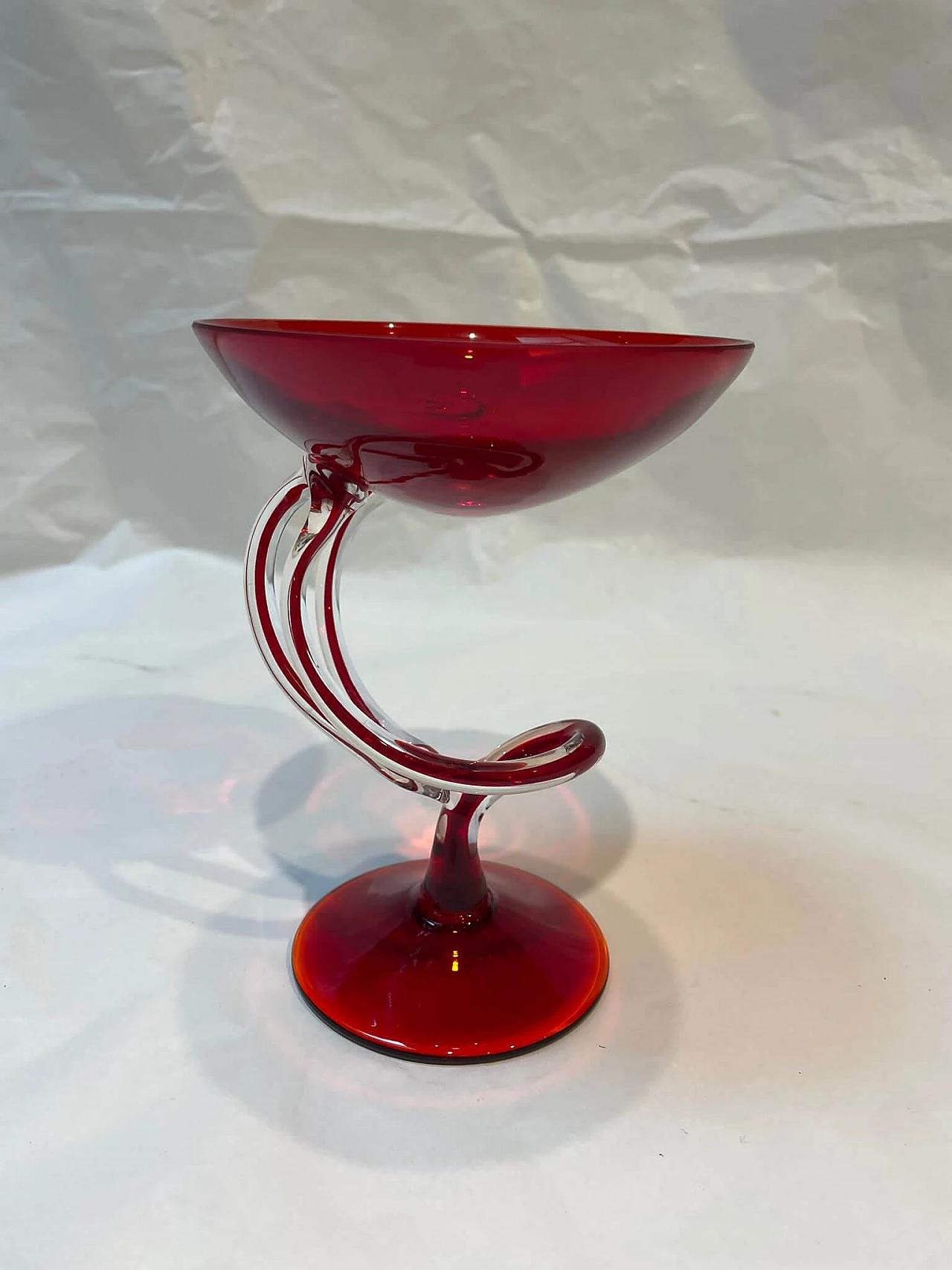 Red Venetian glass goblet with spiral handle, early 20th century 8