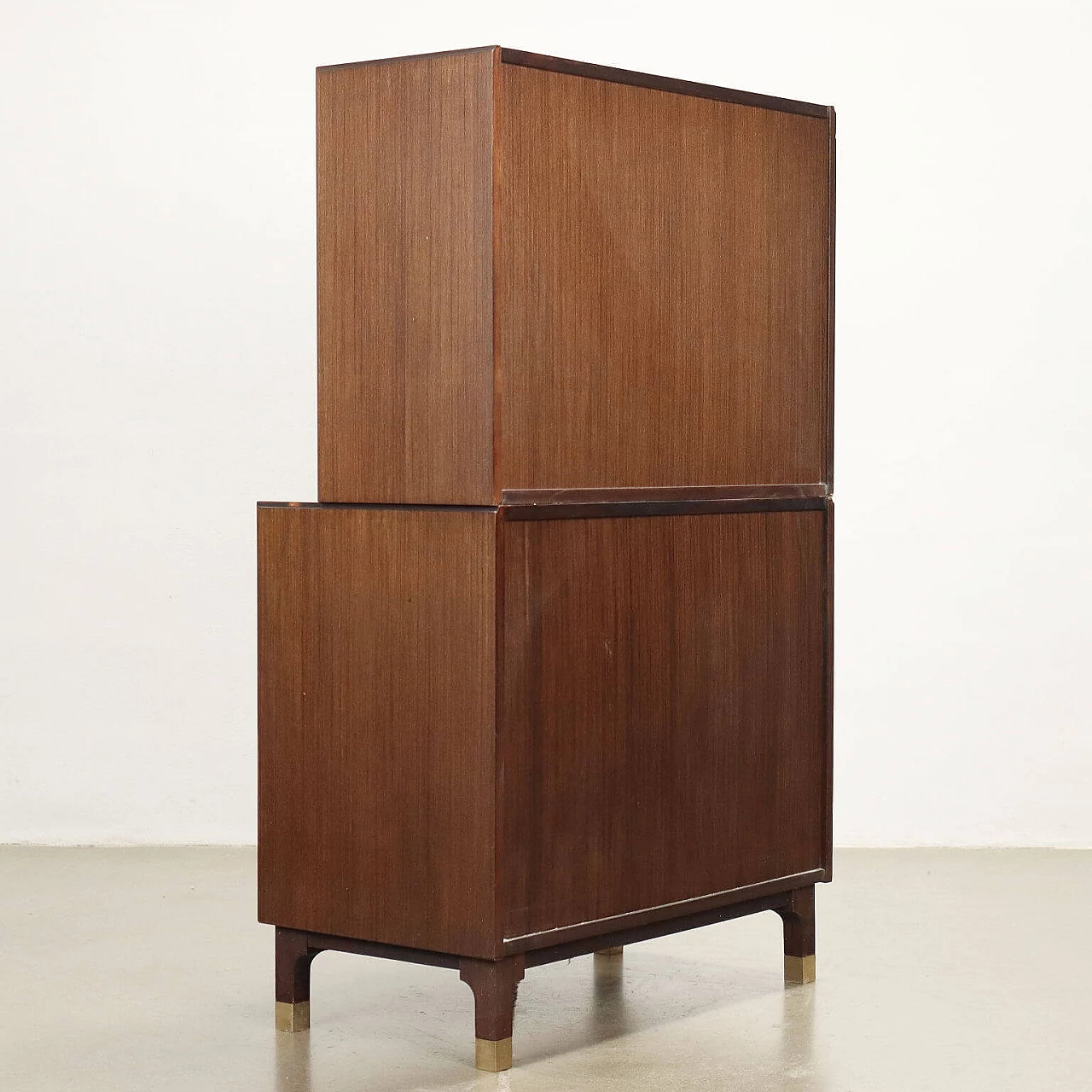Exotic wood veneered sideboard with handles and brass-plated aluminium feet, 1960s 10