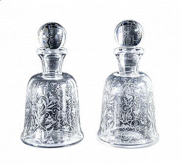 Coppia di bottiglie in cristallo con motivo Argentina di Baccarat, anni '40