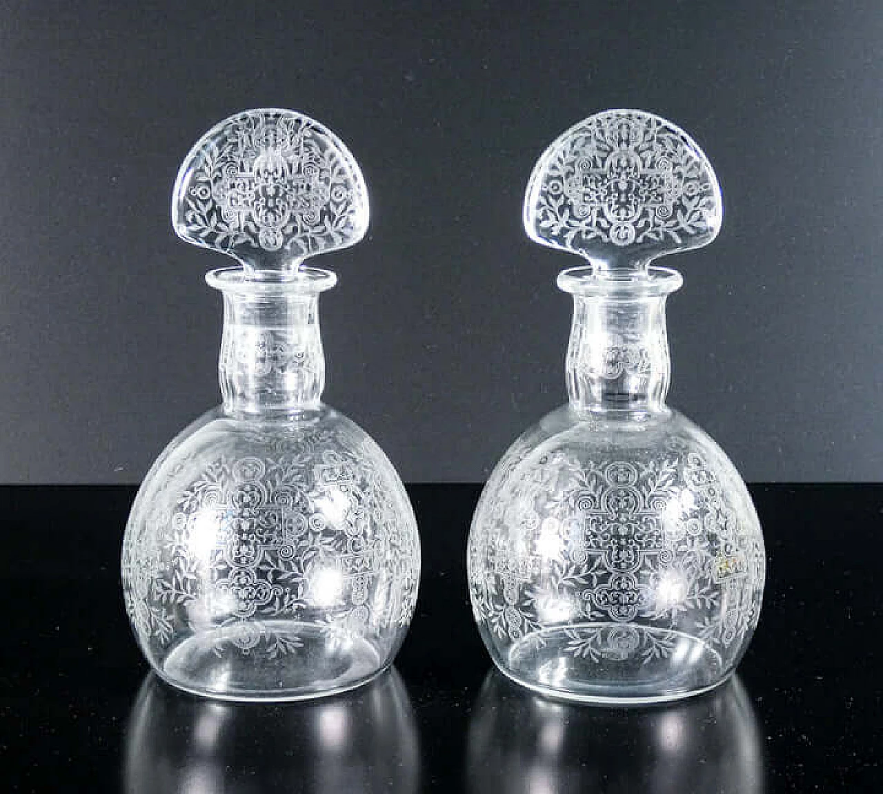Pair of crystal bottles with Marillon motif by Baccarat, 1940s 1