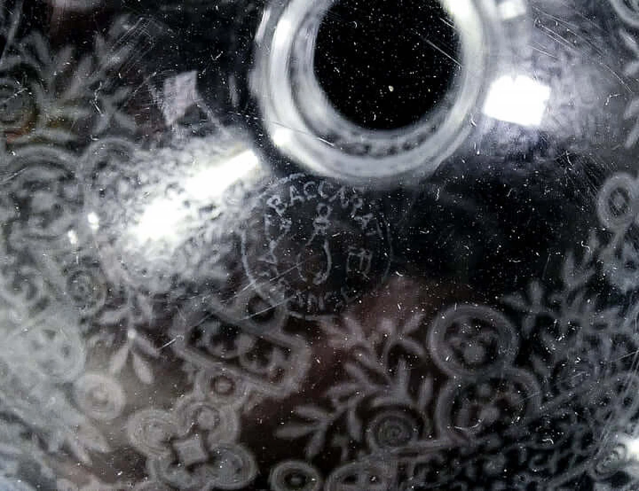 Pair of crystal bottles with Marillon motif by Baccarat, 1940s 10