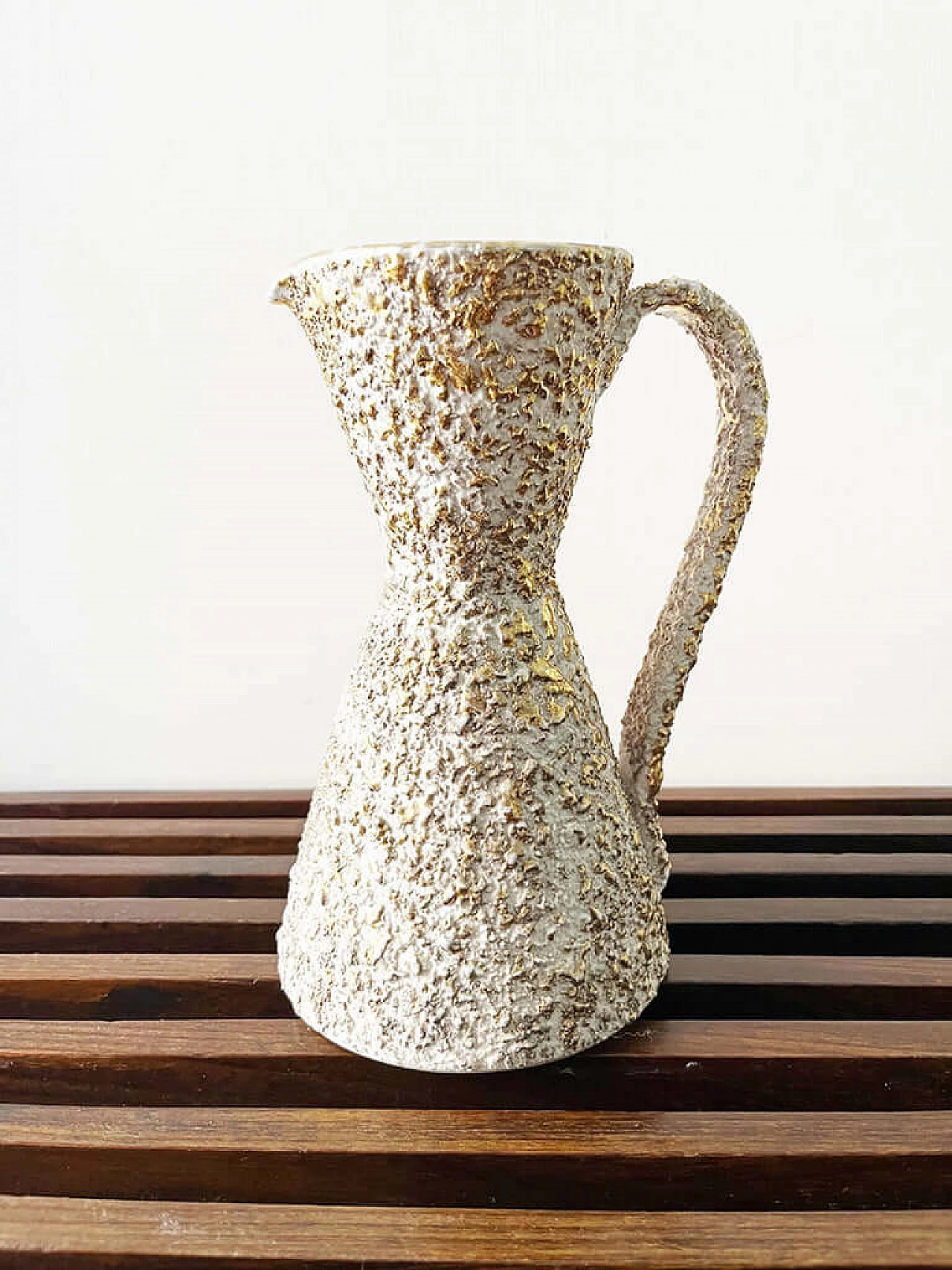 White and gilded ceramic pitcher, 1950s 5