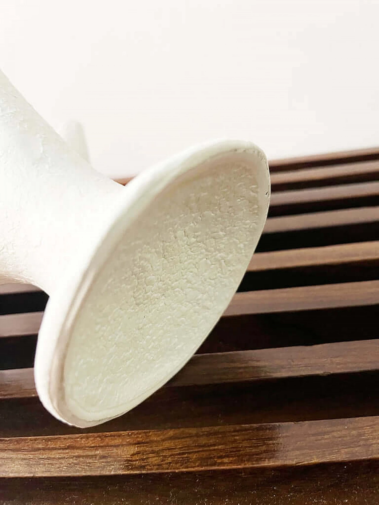 Vaso a corallo in ceramica bianca di Guido Andlovitz per Lavina, anni '50 3