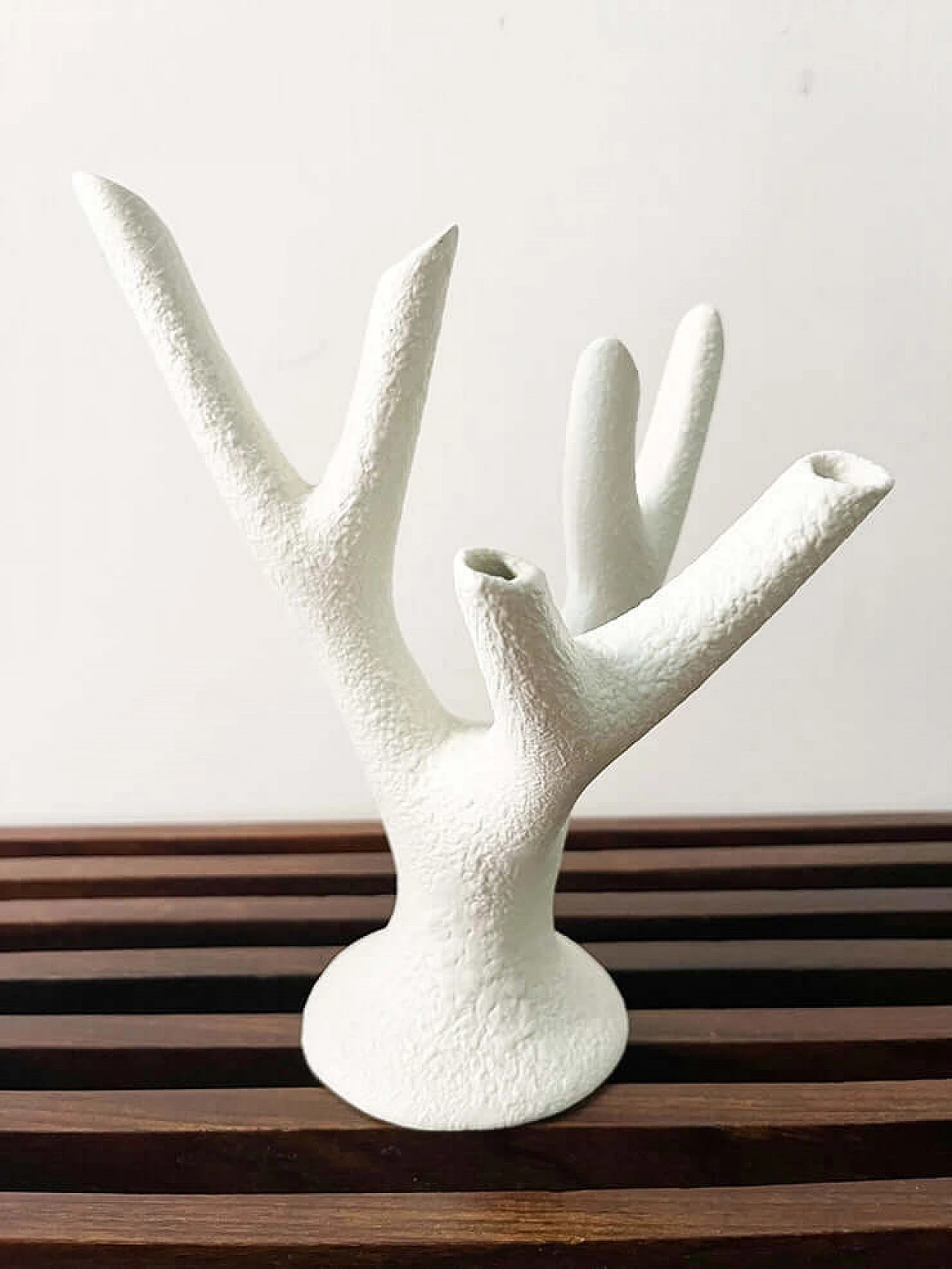 Vaso a corallo in ceramica bianca di Guido Andlovitz per Lavina, anni '50 4