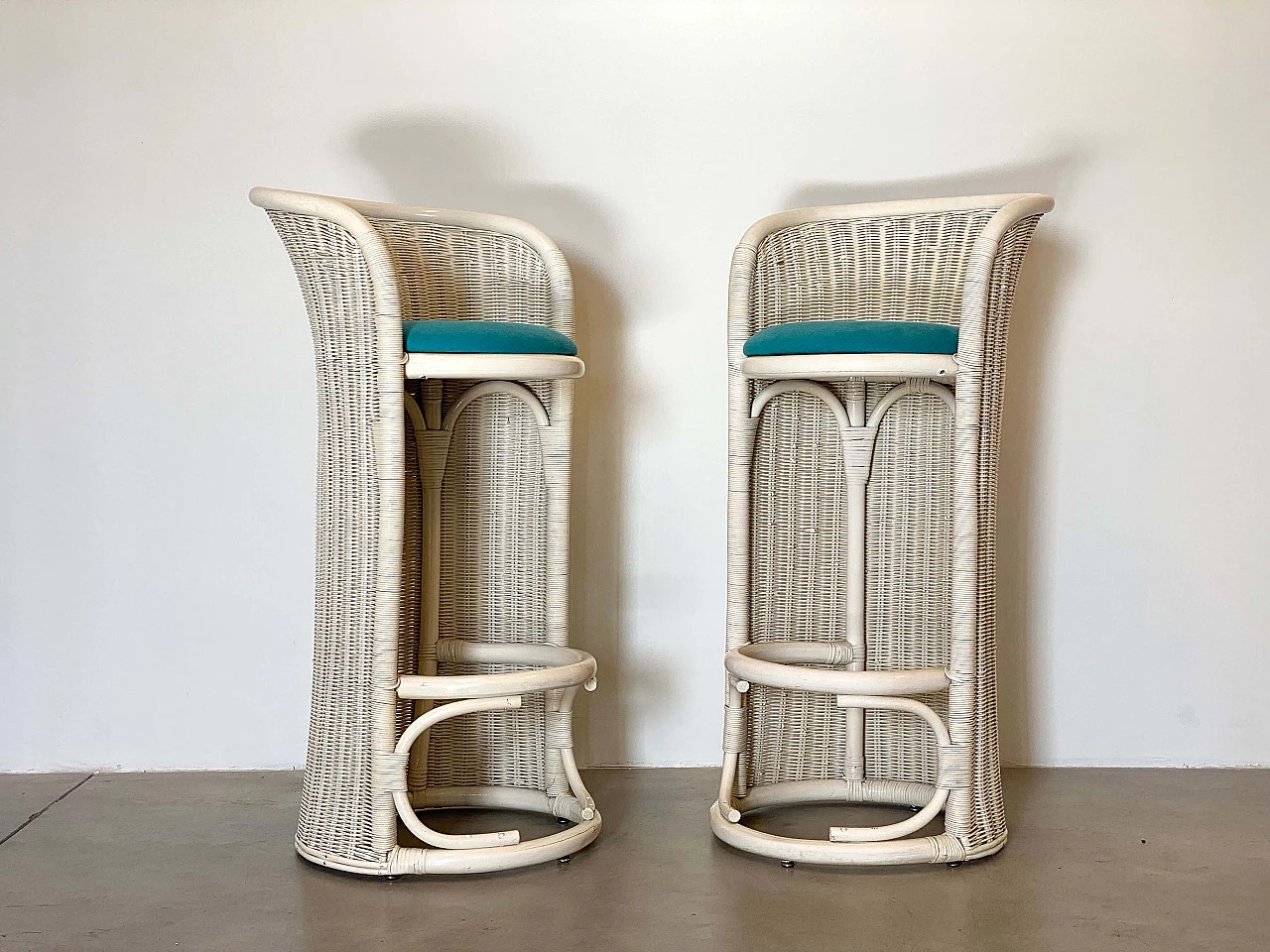 Pair of white lacquered wicker and bamboo bar stools, 1980s 10