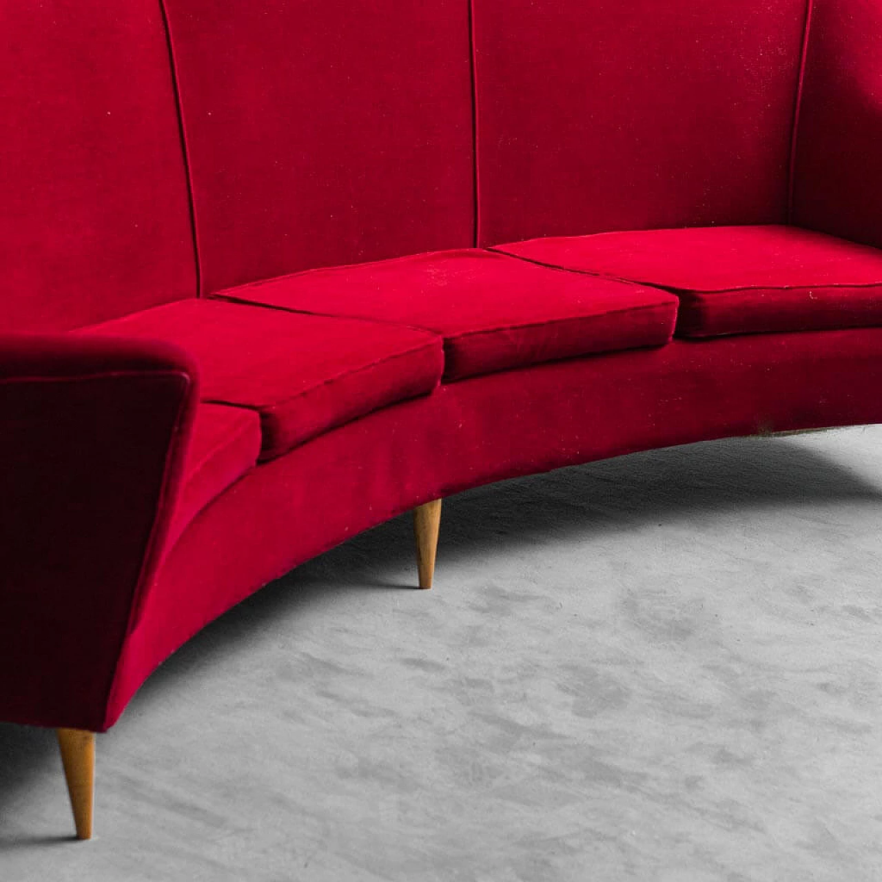 Red velvet sofa in the style of Ico Parisi, 1950s 7