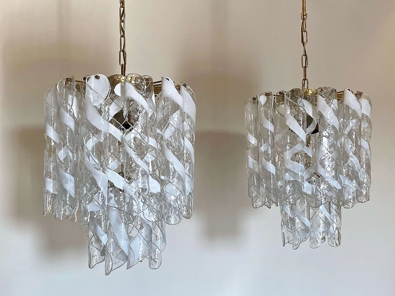 Pair of gilded metal and Murano glass chandeliers, 1980s 3