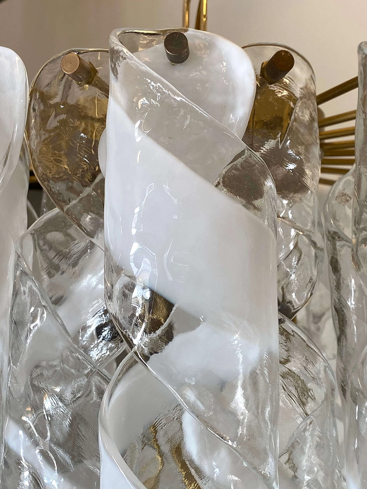 Pair of gilded metal and Murano glass chandeliers, 1980s 5