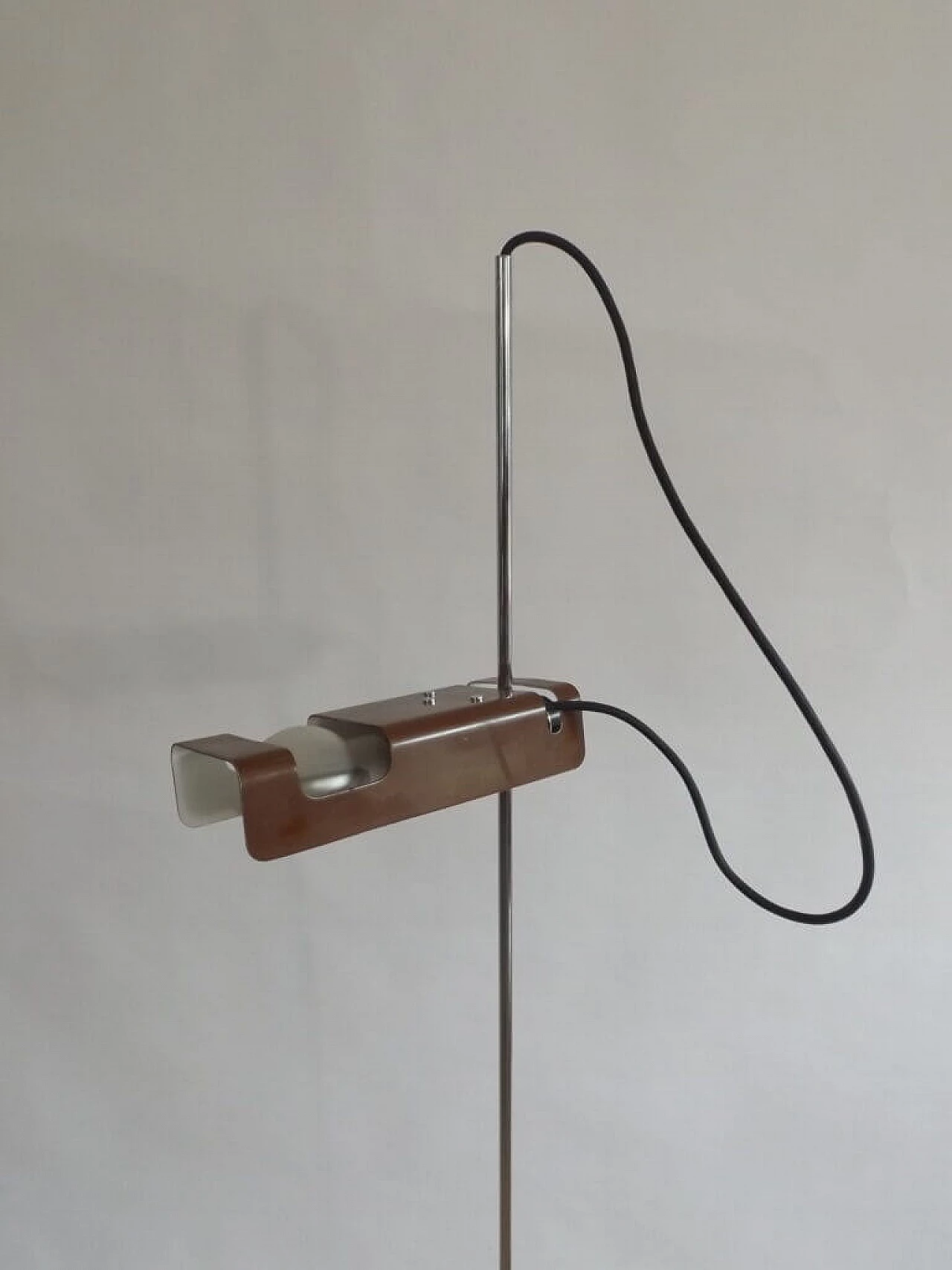 Lampada da terra Spider di Joe Colombo per Oluce 4