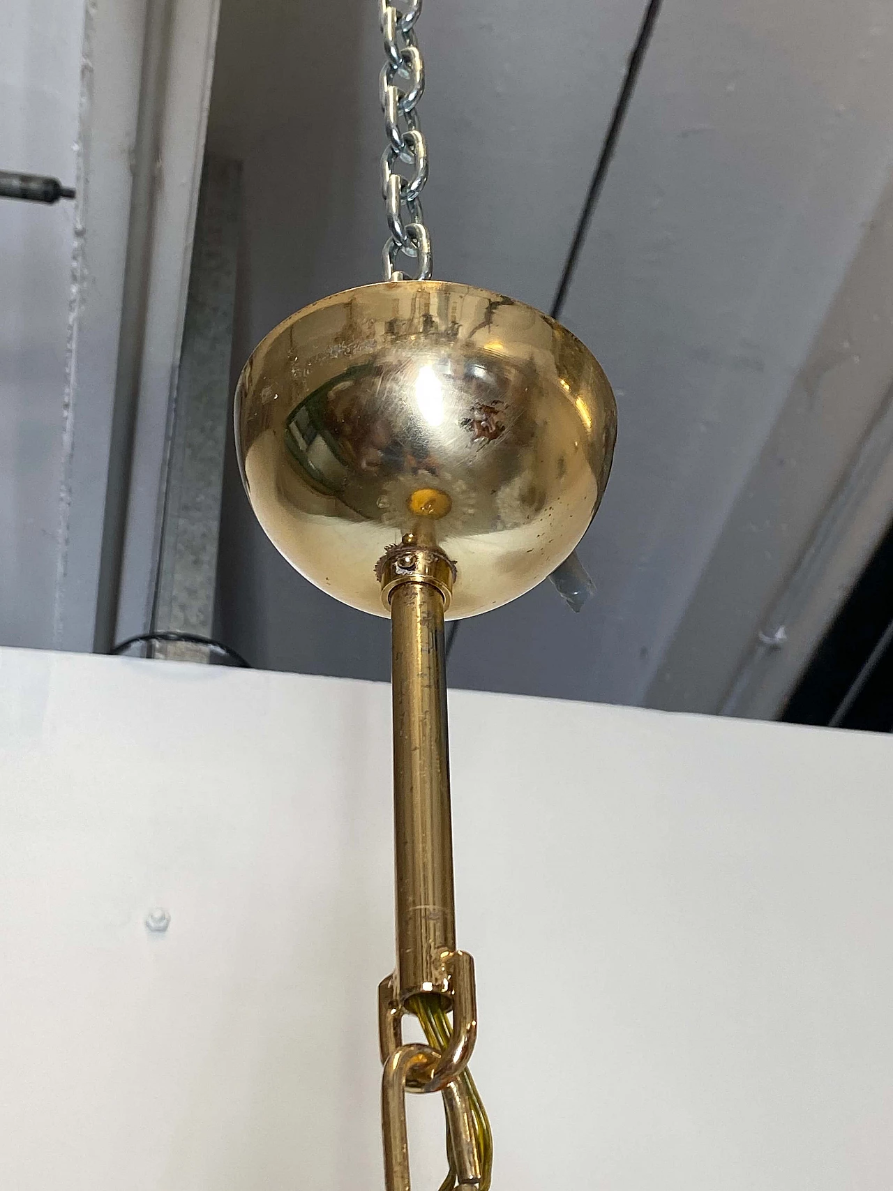 Pair of gilded metal and Murano glass chandeliers, 1980s 8