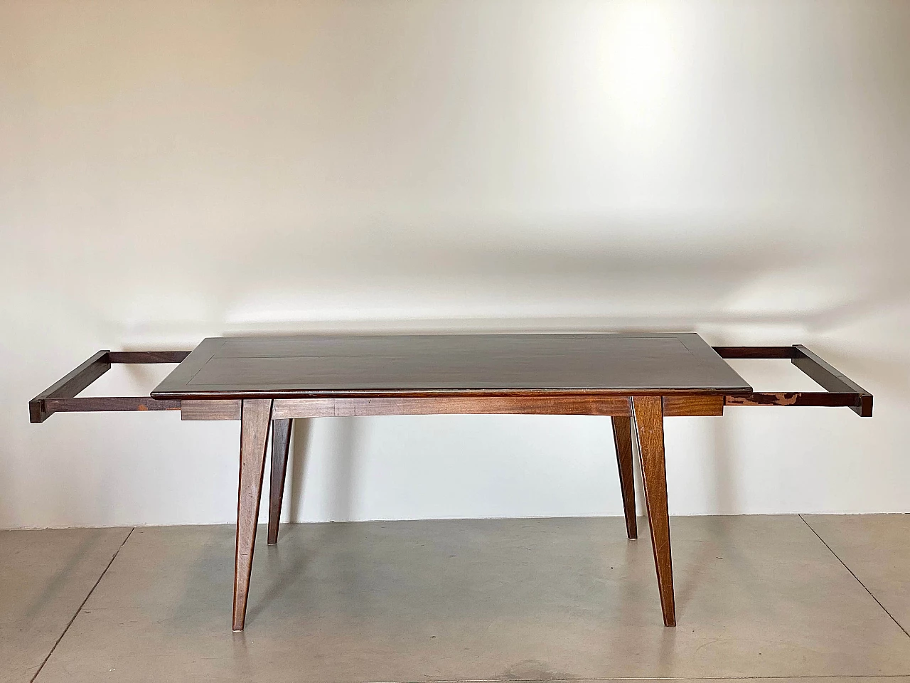 Mahogany extendable table, 1950s 7