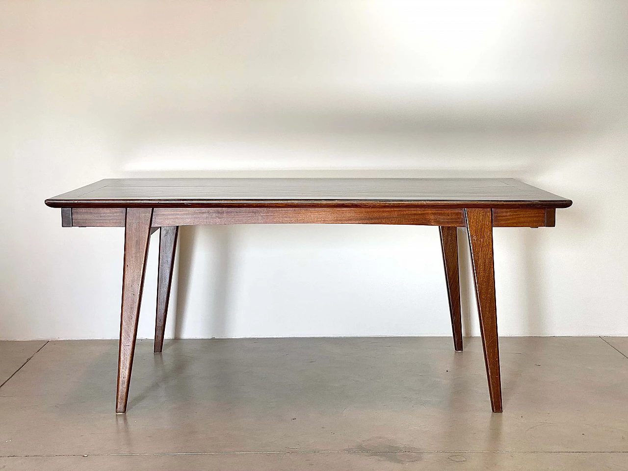 Mahogany extendable table, 1950s 8