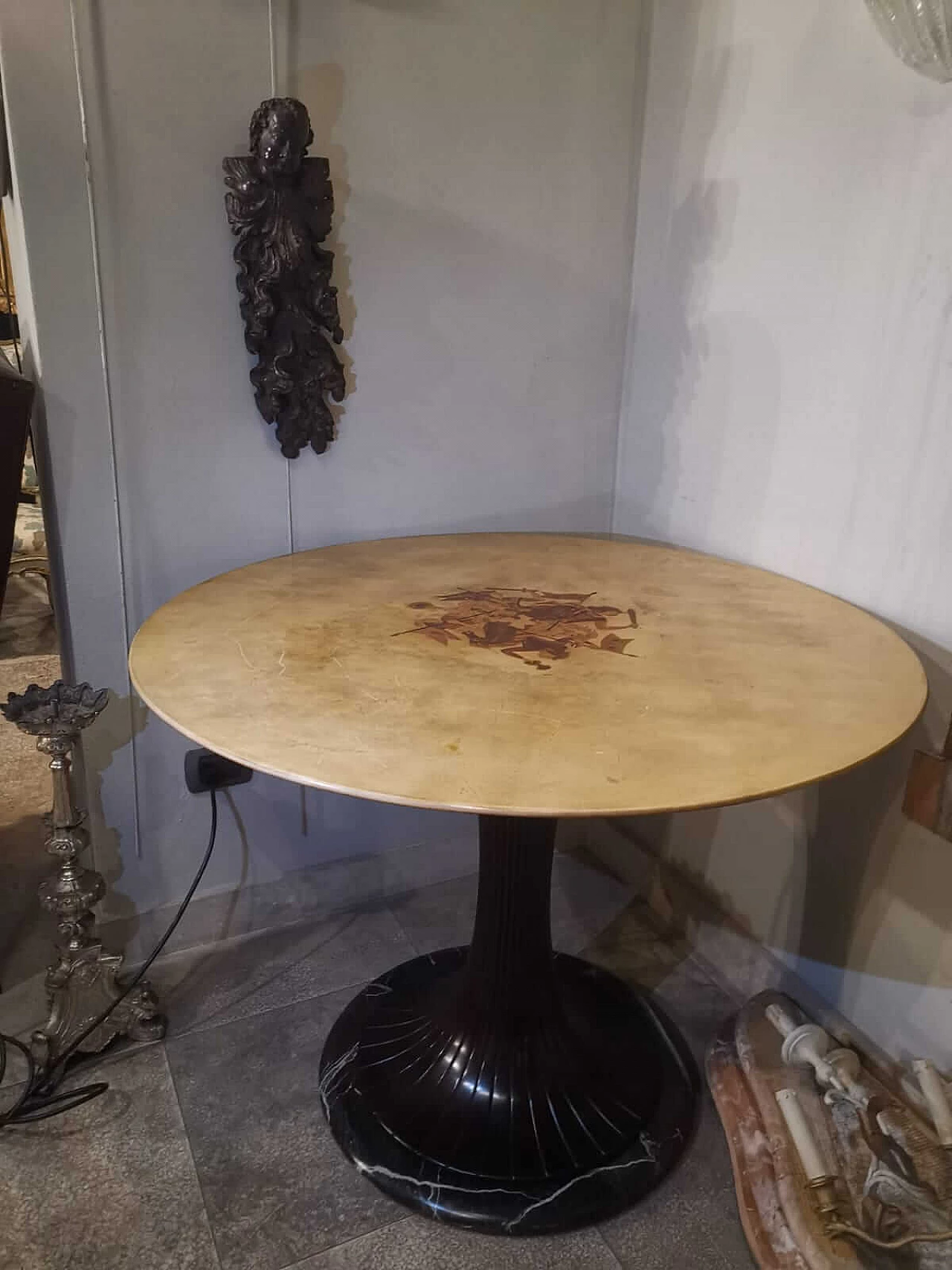 Marble and parchment table with Bergamo playing cards inlay, 1950s 10