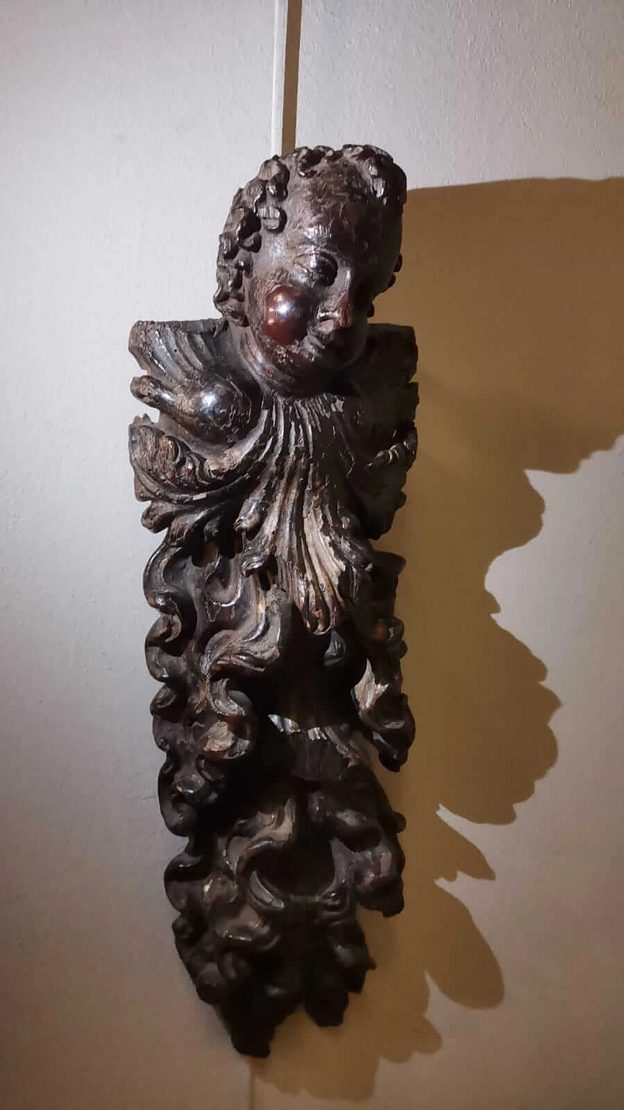 Walnut decorative putto sculpture, 17th century 4