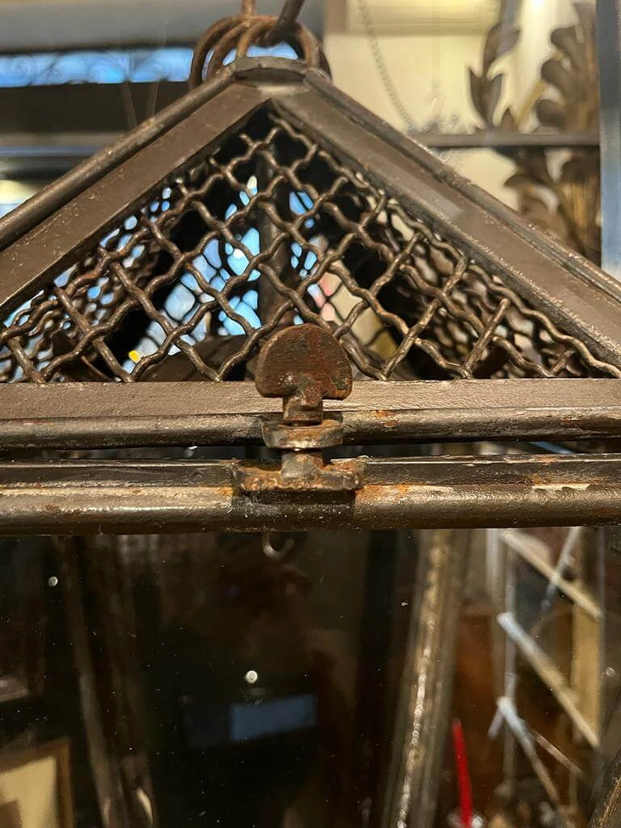 Iron hanging lantern 3