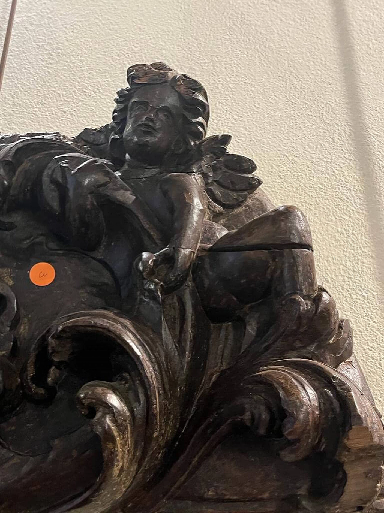 Wood overdoor with putti, early 17th century 3