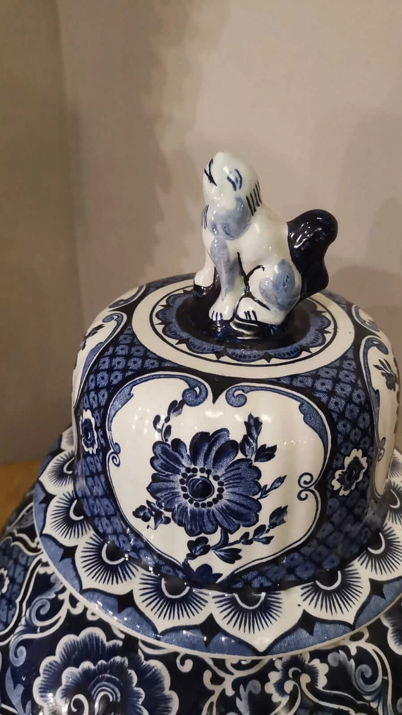 Pair of Delft ceramic lidded vases 3