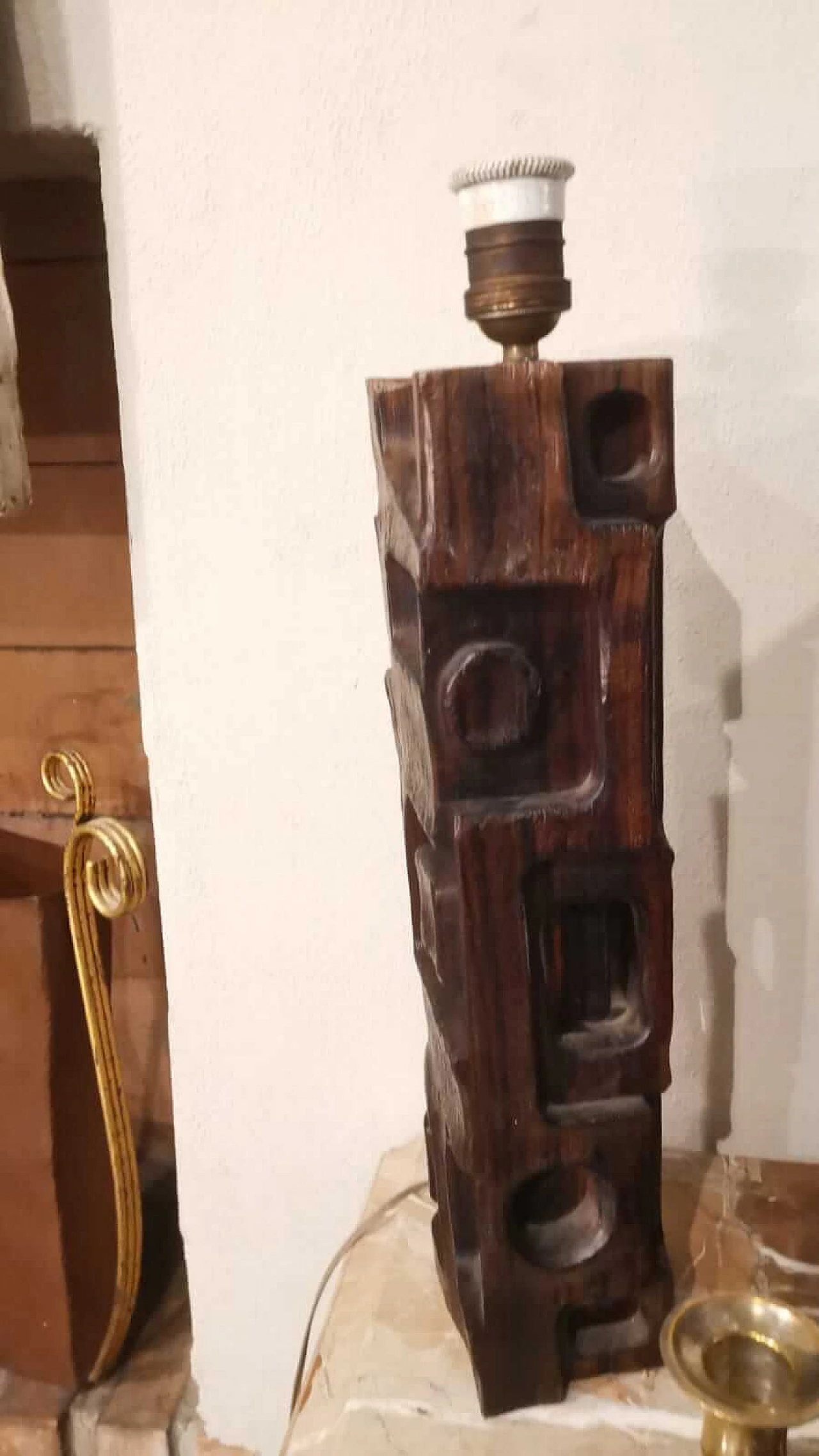 Sardinian carved wood table lamp, 1970s 2
