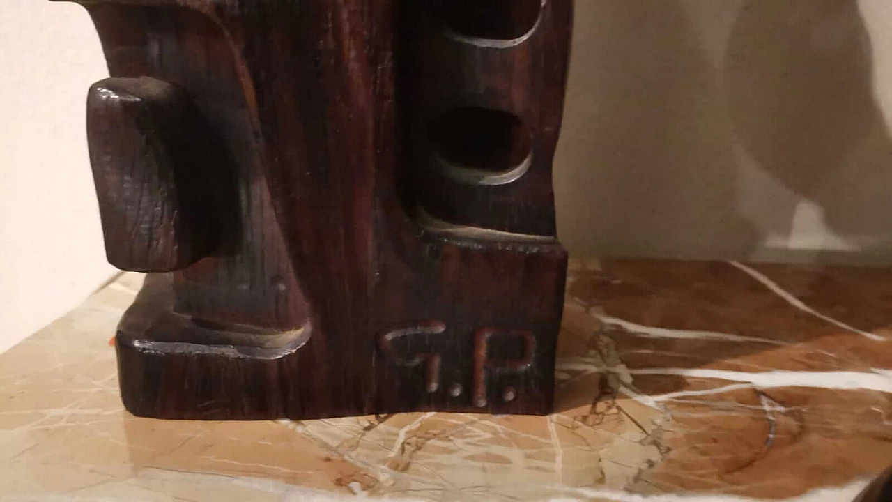 Sardinian carved wood table lamp, 1970s 4