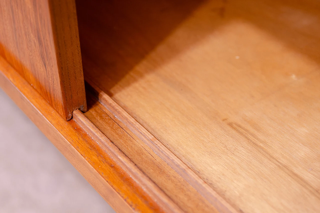 Walnut sideboard by Sedláček and Vyčítal for Dřevotvar, 1960s 18