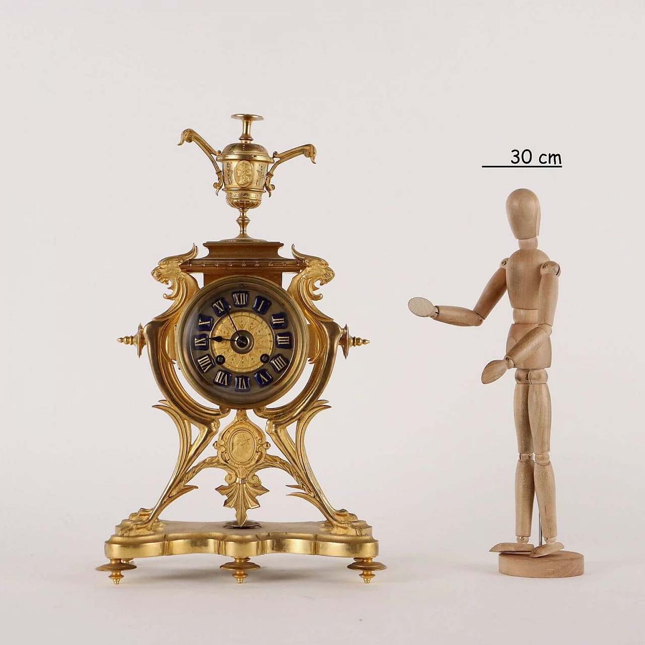 Orologio da appoggio in bronzo dorato, terzo quarto '800 2