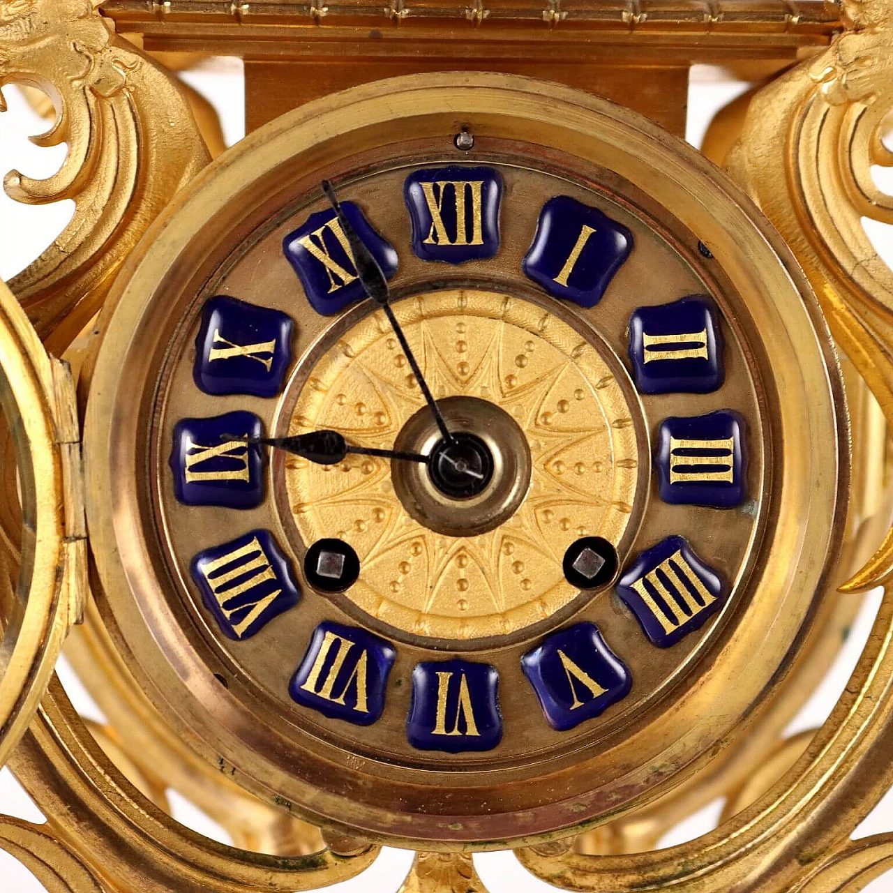 Gilt bronze mantel clock, third quarter 19th century 5